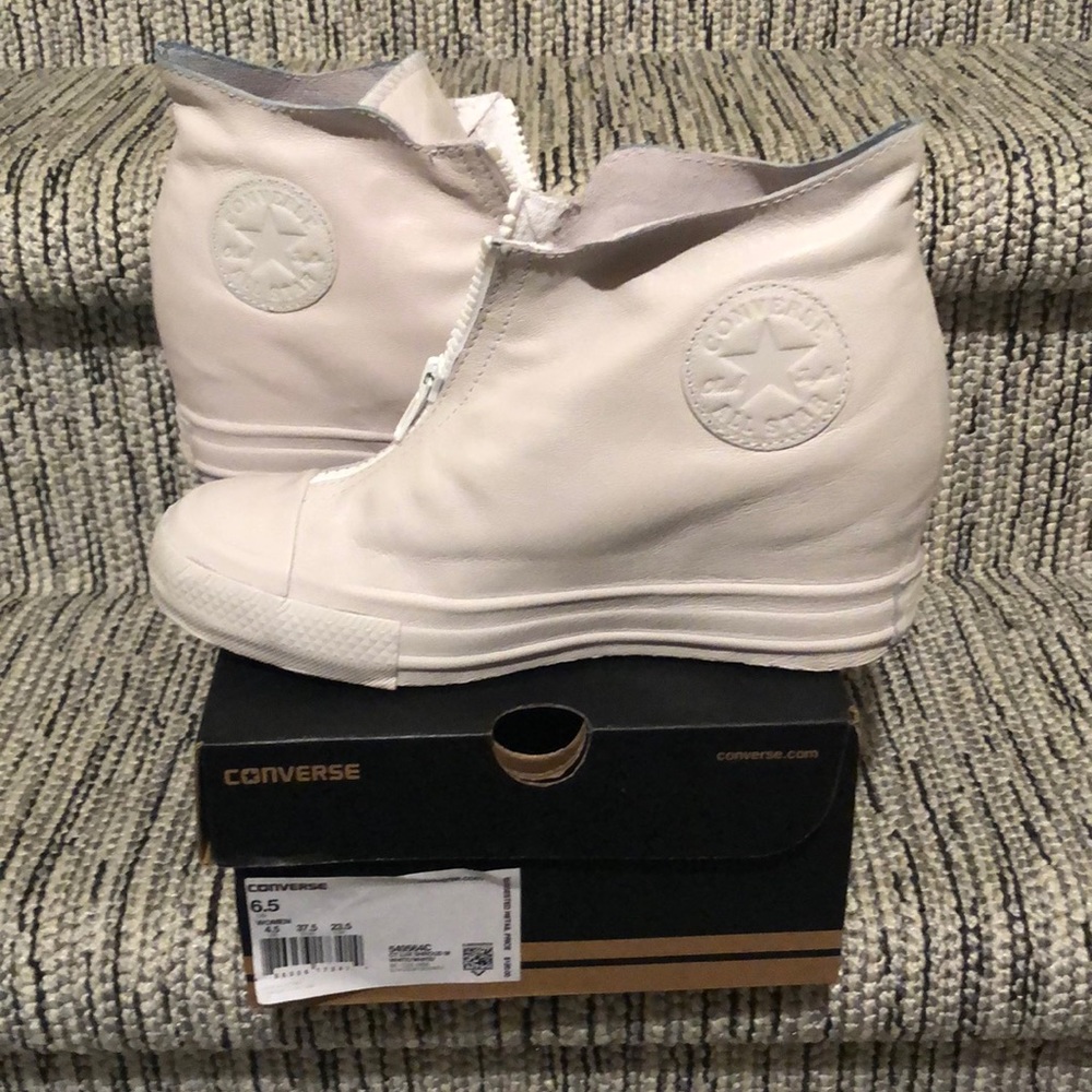 Converse Wedge Sneakers 6.5